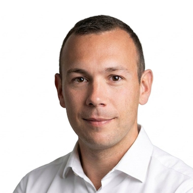 Dr Francesco Esposito-Valat